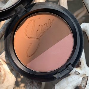 Selena MAC Techno Cumbia Bronzer ONLY